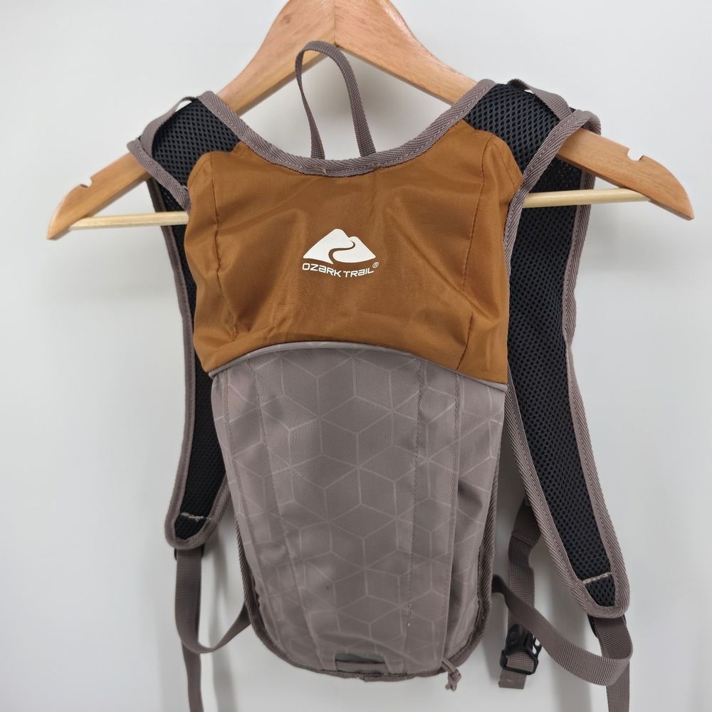 Ozark Trail 2L Hydration Pack Tan Brown Geometric Hiking Backpack